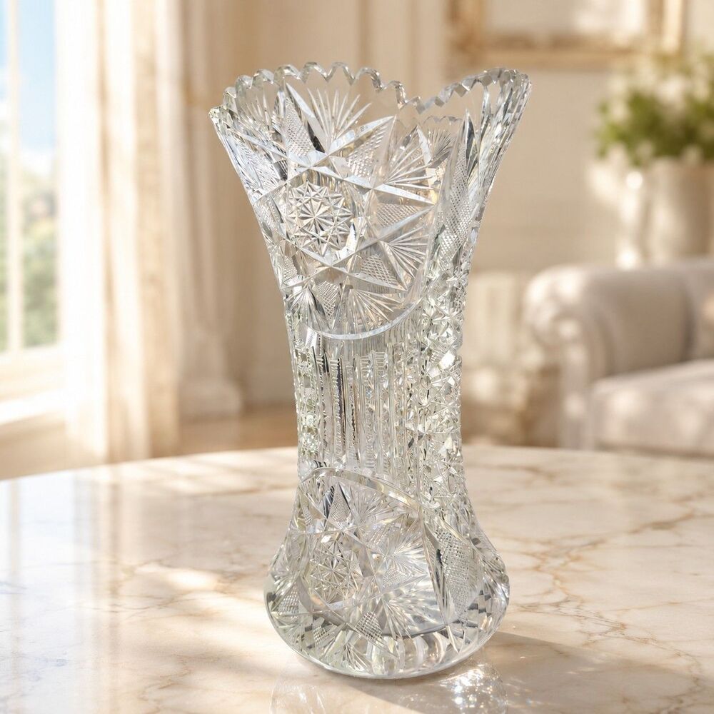 Vintage 10” Cut Crystal Vase Starburst Diamond Pattern Scalloped Rim Heavy Glass